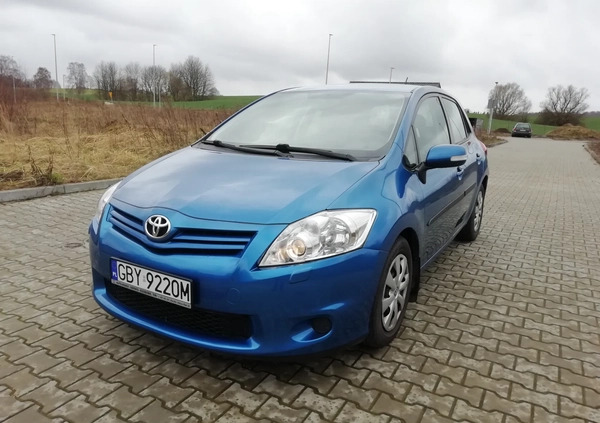 Toyota Auris cena 16667 przebieg: 225000, rok produkcji 2010 z Miastko małe 529